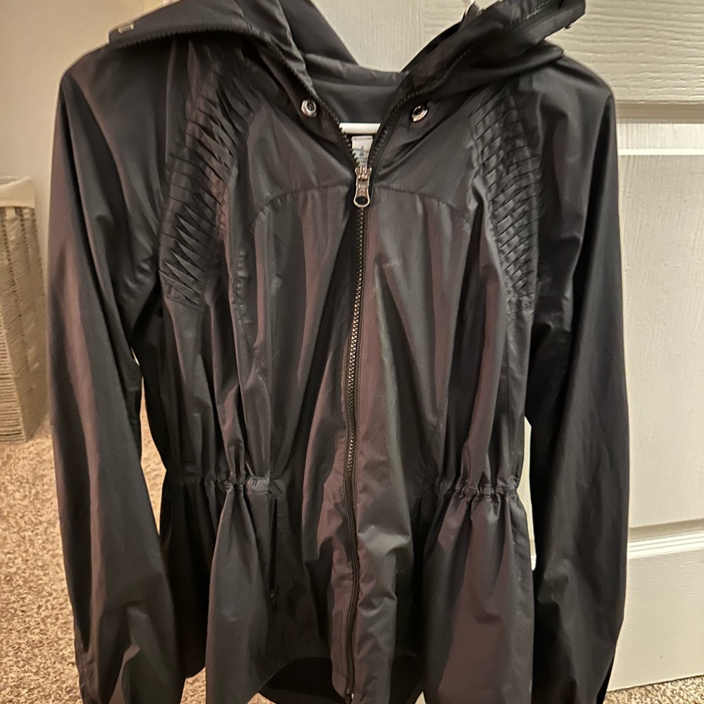 Lululemon rain jacket